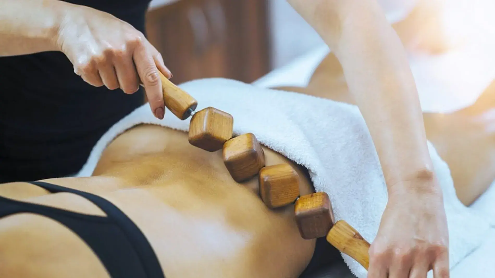 Geraldinne Aron  ibagué